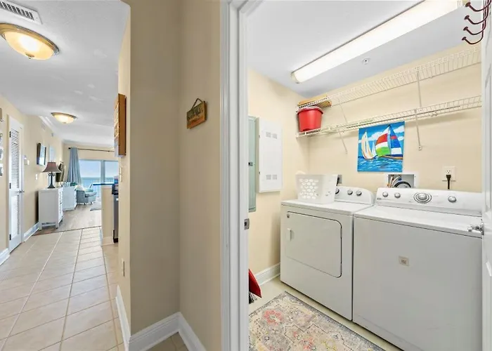 Crystal Tower 1003 By Youngs Suncoast *