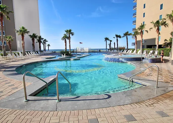 Apartment Crystal Tower 1003 By Youngs Suncoast