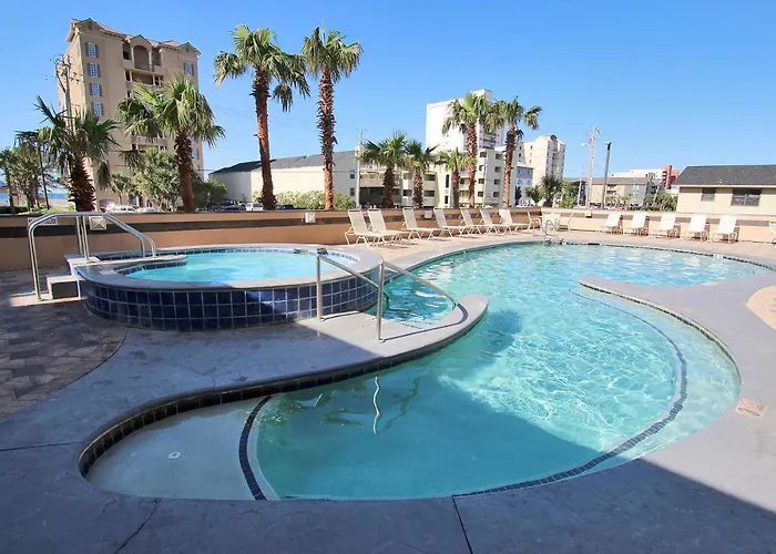 Apartment Crystal Tower 1003 By Youngs Suncoast