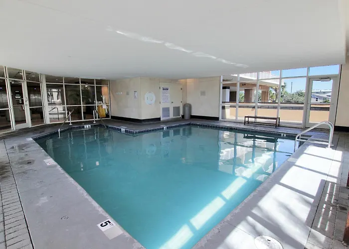 Apartment Crystal Tower 1003 By Youngs Suncoast *