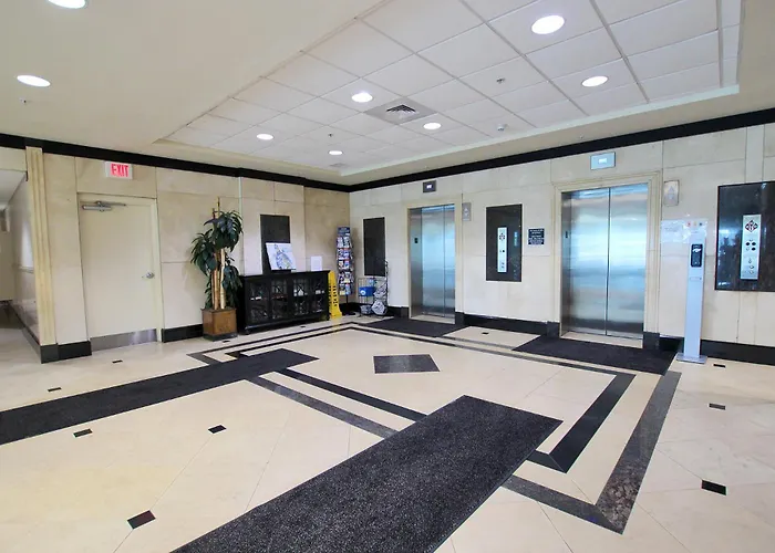 Apartment Crystal Tower 1003 By Youngs Suncoast *